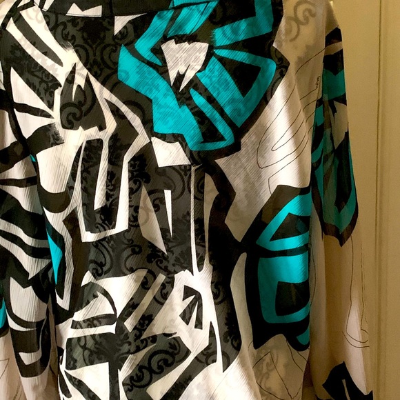 Tunic - Picture 3 of 6